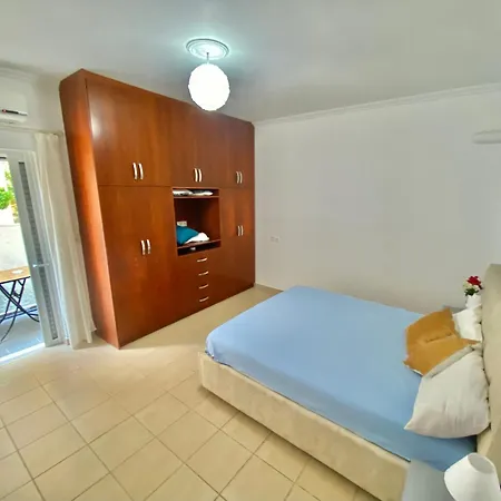 Apartment T. Bello Sarandë